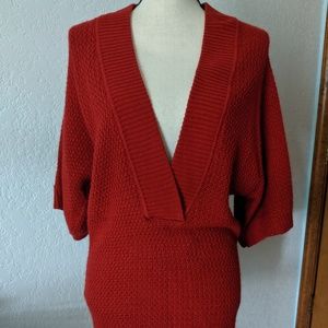 Deep V-neck sweater Lucky size Small